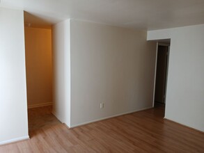 910 St Paul St in Baltimore, MD - Building Photo - Building Photo