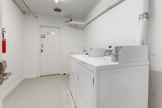 Retallack Apartments in Regina, SK - Building Photo - Building Photo