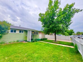 1842 S Alcott St in Denver, CO - Building Photo - Building Photo