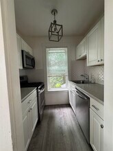 42 Forest St in Dover, NH - Building Photo - Building Photo