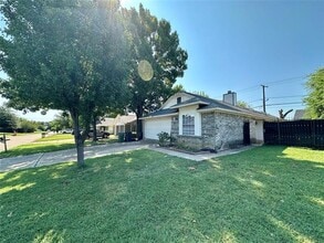 1416 Woodfern Dr in Arlington, TX - Building Photo - Building Photo