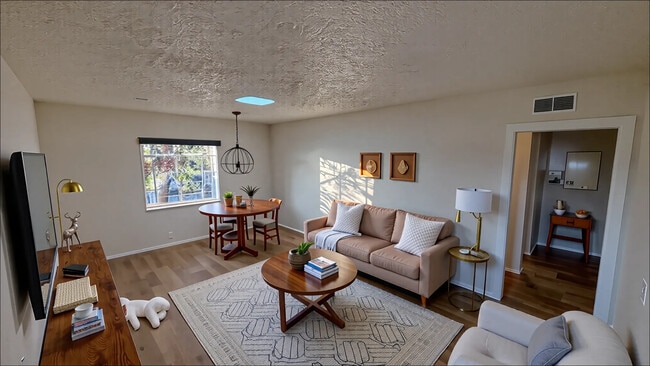 2928 Piedmont Dr, Unit B, Unit B