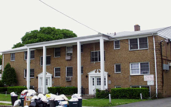 14-18 Orchard St in Elizabeth, NJ - Foto de edificio - Building Photo