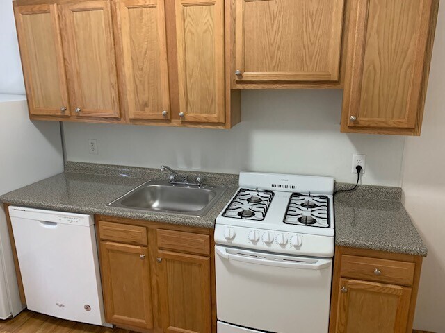 10 Mount Hood Rd, Unit 2 in Boston, MA - Building Photo - Building Photo