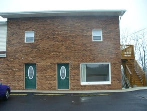 859 S Main St in Hillsville, VA - Building Photo - Building Photo