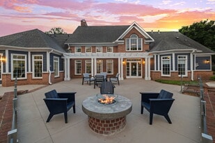 Mariners Crossing in Raleigh, NC - Building Photo