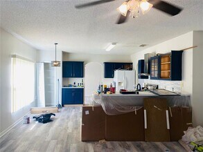 638 Muskrat Dr in Poinciana, FL - Building Photo - Building Photo