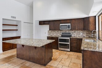 5903 E Paradise Ln in Scottsdale, AZ - Building Photo - Building Photo
