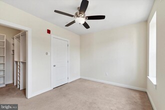 1947 N 18th St-Unit -B in Philadelphia, PA - Building Photo - Building Photo