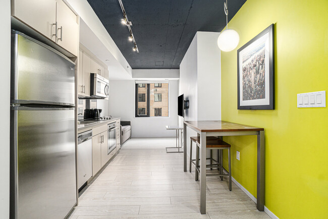 property at 101 Champagne Ave S