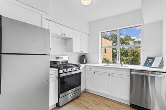 736-713 13th St in Miami Beach, FL - Building Photo - Building Photo