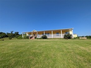 13908 Kelly Dr in Noble, OK - Building Photo - Building Photo