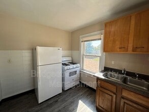 1116 Watervliet Ave in Dayton, OH - Building Photo - Building Photo