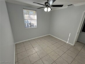 4653 W Alhambra Cir in Naples, FL - Building Photo - Building Photo