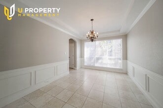 1940 Robin Ln in Flower Mound, TX - Foto de edificio - Building Photo