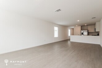 2408 Shady Grv in New Braunfels, TX - Foto de edificio - Building Photo