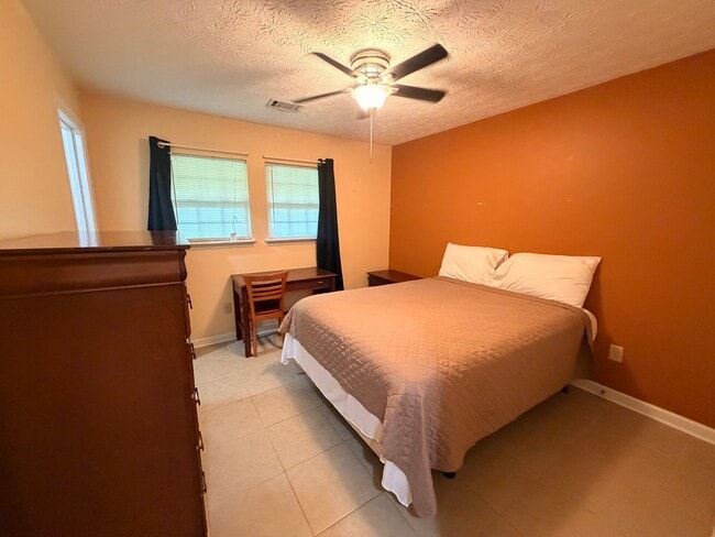 property at 3739 Leisure Woods Dr