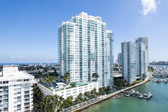 The Floridian in Miami Beach, FL - Foto de edificio - Building Photo