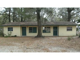 The Villas at 7th Place in Ocala, FL - Building Photo