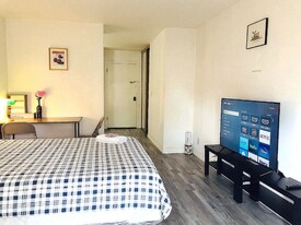 6969 Grassy Knoll St in Las Vegas, NV - Building Photo