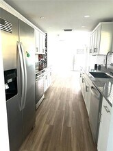 1868 Wharf Rd in Sarasota, FL - Building Photo - Building Photo