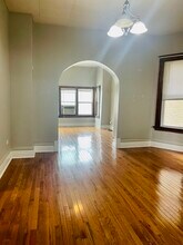 3532 N Elston Ave-Unit -1 in Chicago, IL - Building Photo - Building Photo