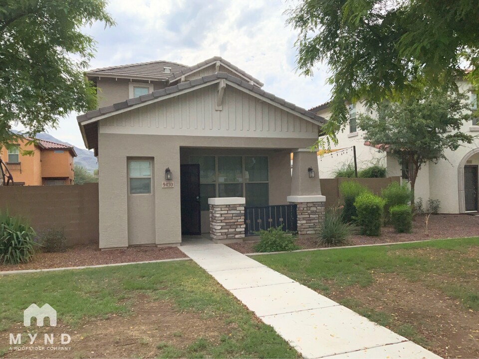 9430 S 34th Ln in Phoenix, AZ - Building Photo