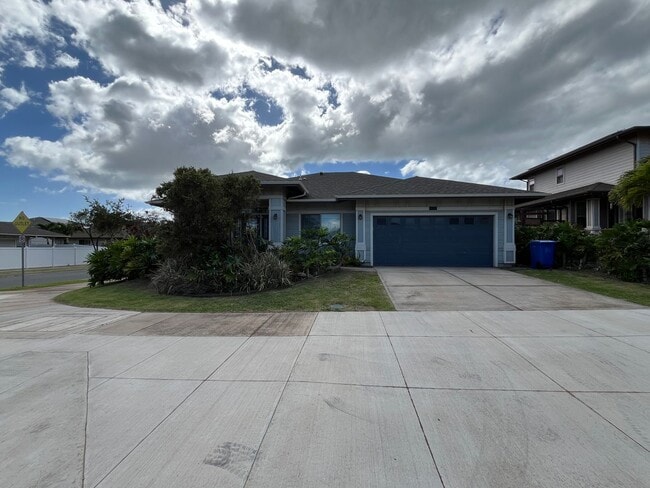 property at 92-714-714 Welo St