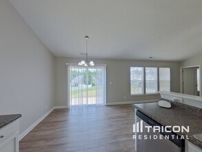 11829 Cheviott Hill Ln in Charlotte, NC - Building Photo - Building Photo