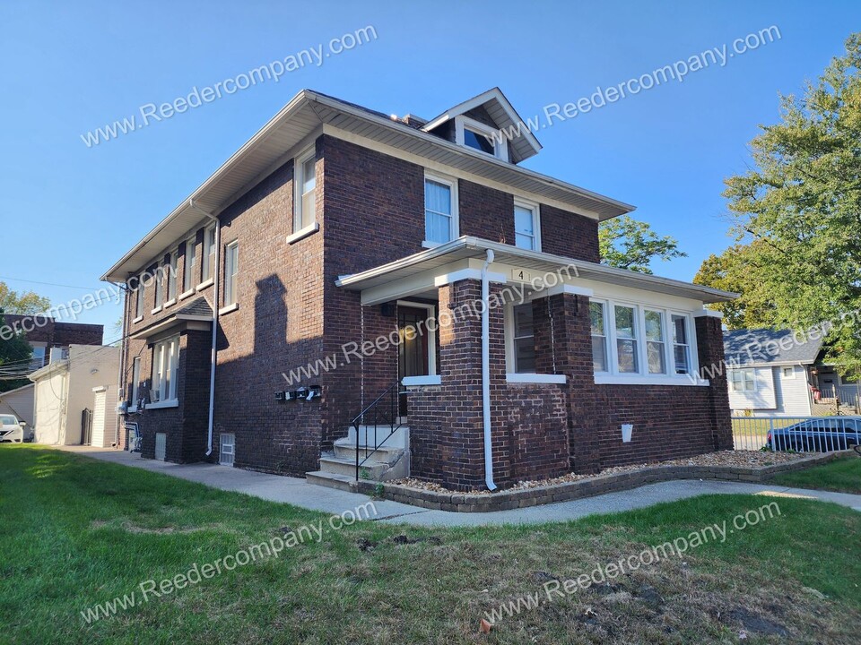 4 Waltham St in Hammond, IN - Building Photo