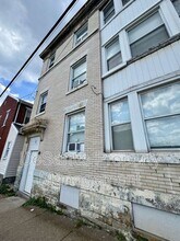 512 S Millvale Ave in Pittsburgh, PA - Building Photo - Building Photo