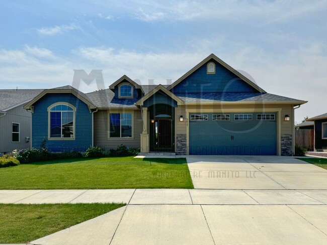 9017 W Sugar St in Cheney, WA - Foto de edificio - Building Photo