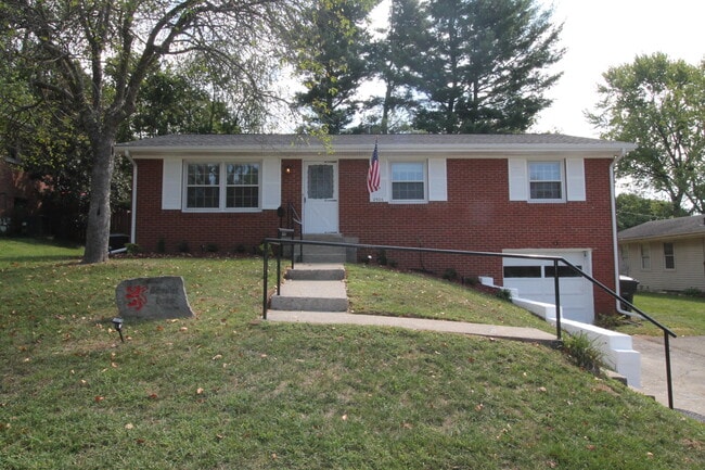 2906 Brigadoon Pkwy in Lexington, KY - Building Photo - Building Photo