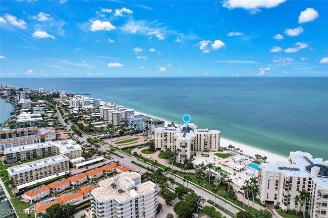 property at 3115 Gulf Shore Blvd N