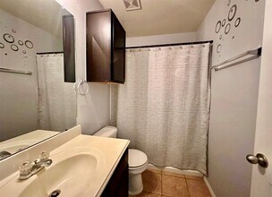 8515 Gander Bayshore Ln in Houston, TX - Building Photo - Building Photo