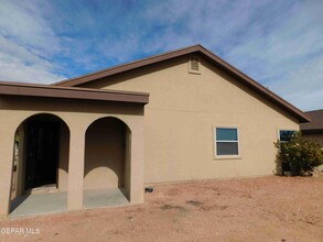 14336 Arabian Ave in El Paso, TX - Building Photo - Building Photo