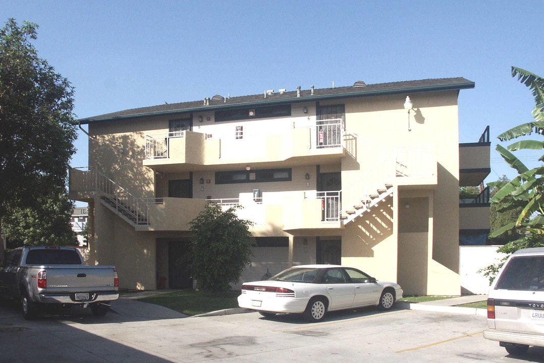 7522 8th St in Buena Park, CA - Foto de edificio