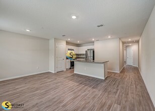 9580 Hood Rd in Jacksonville, FL - Building Photo - Building Photo