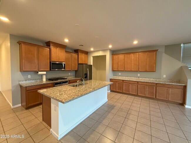 14074 W Valentine St in Surprise, AZ - Building Photo - Building Photo