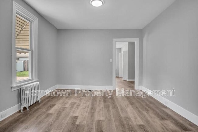 347 W Penn St in Carlisle, PA - Building Photo - Building Photo