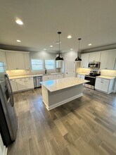 747 Crewe Ln in Bossier City, LA - Building Photo - Building Photo