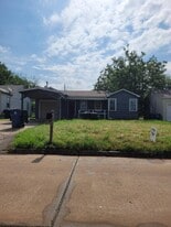 912 C in Duncan, OK - Building Photo