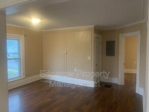 1327 Jefferson Ave SE in Grand Rapids, MI - Building Photo - Building Photo