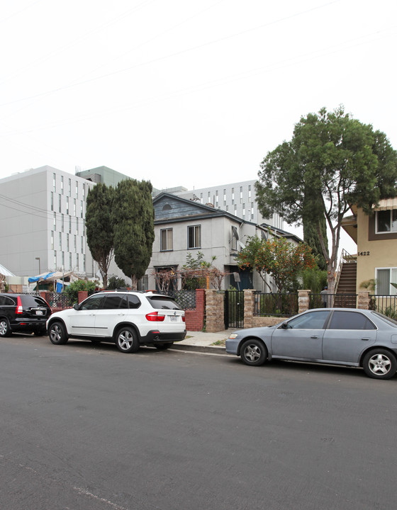 1428 N Kenmore Ave in Los Angeles, CA - Building Photo