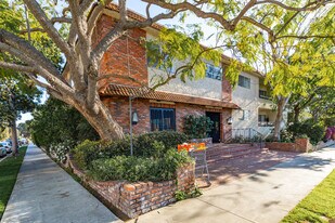 11550 Nebraska Ave in Los Angeles, CA - Building Photo