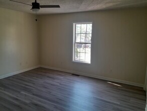 136 Cedar Ave, Unit 144 in Hudson, NC - Building Photo - Building Photo