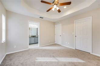 723 Bedford Dr in Lehigh Acres, FL - Building Photo - Building Photo