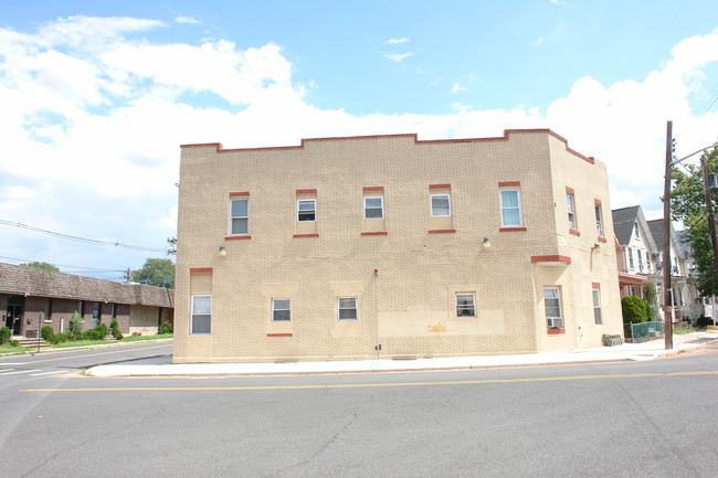 74 Terminal Ave in Carteret, NJ - Building Photo - Building Photo