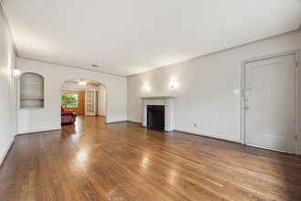 1925 W McKinney St in Houston, TX - Foto de edificio - Building Photo