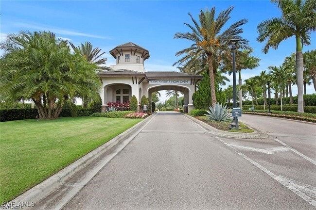 property at 11748 Lakewood Preserve Pl